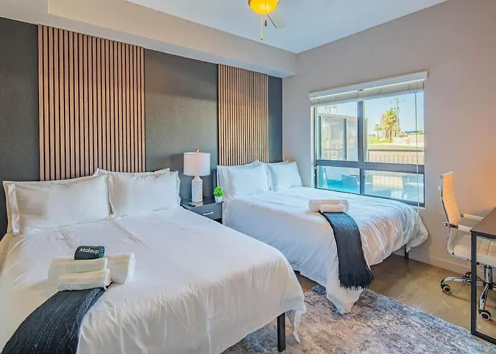 Dt Phx Balcony Wd Gym Pool & Parking Apartment Phoenix